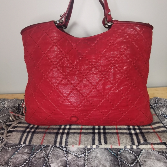 (Sold)100% Authentic Channel Lamb Skin Tote, Crossbody In Red - Picture 4 of 16